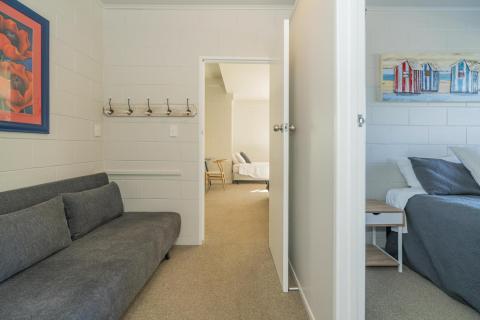 Manhattan-Suite-9