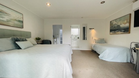Oceans-Suite-3